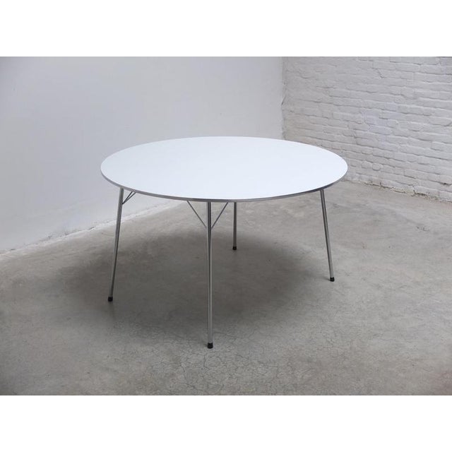 Late 20th Century 3600 Round Table by Arne Jacobsen for Fritz Hansen, 1978 For Sale - Image 5 of 15