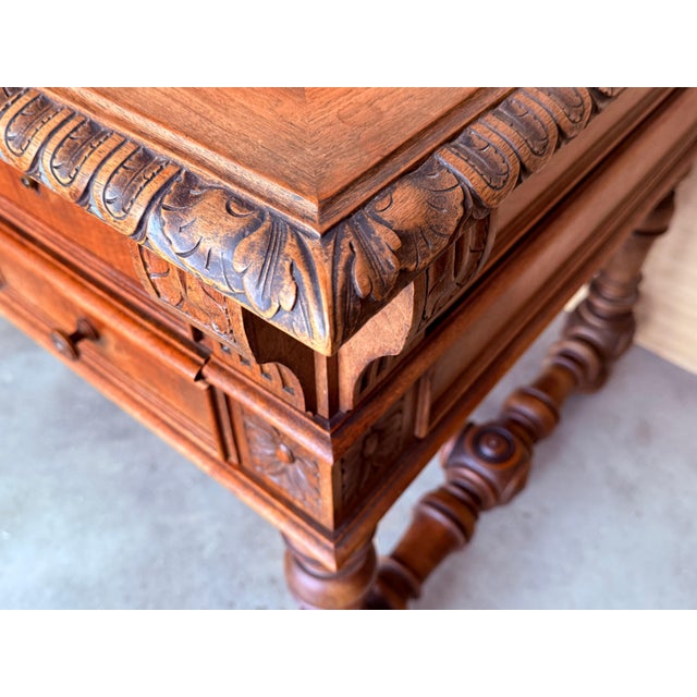 19th Century Spanish Two Faces Baroque Style Oak Library Table or Desk For Sale In Miami - Image 6 of 18