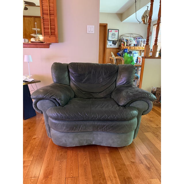 1990's Natuzzi Suede Lounge and Ottoman For Sale In San Antonio - Image 6 of 13
