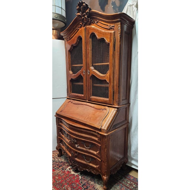 French Country 1950s - Country French Louis XV Secretary Bookcase - Hutch - Bar Cabinet For Sale - Image 3 of 12