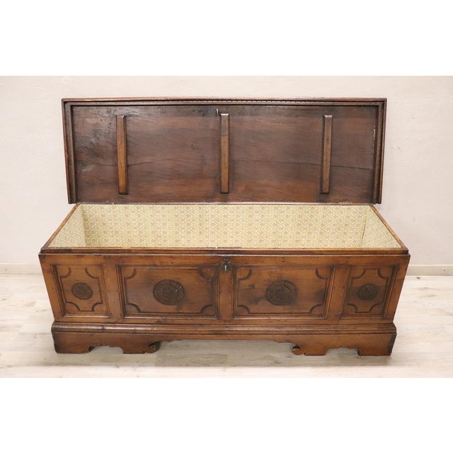 Antique Blanket Chest in Walnut, 1700s For Sale - Image 10 of 14