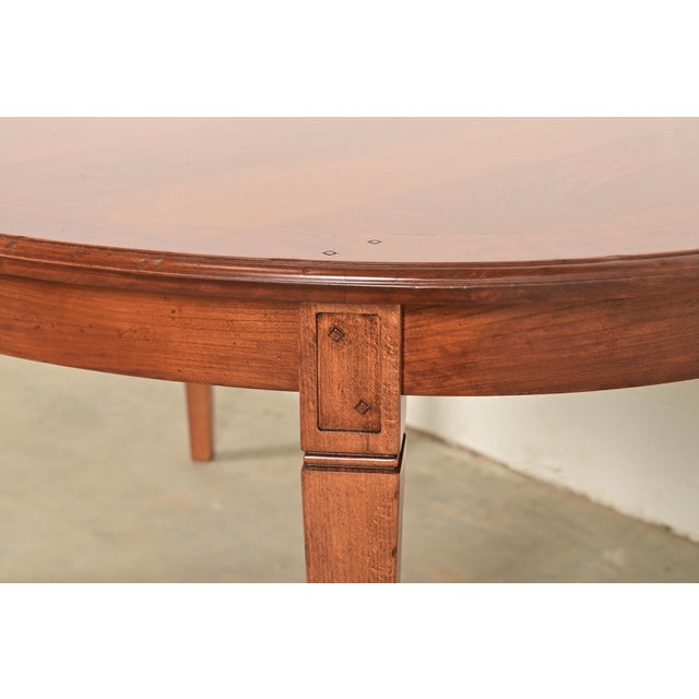 Baker Furniture Style French Regency Louis XVI Carved Walnut Extension Dining Table, Newly Refinished For Sale - Image 10 of 13