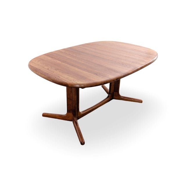 In the 1960s, juul kristensen designed tables that adapt without losing their form. This teak dining table is extendable,...