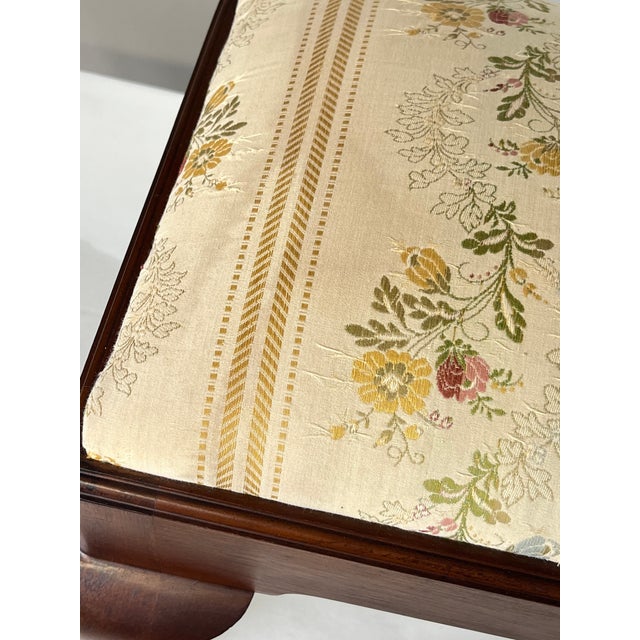 Vintage Henkel Harris Attributed Queen Anne Style Mahogany Footstool For Sale - Image 12 of 15