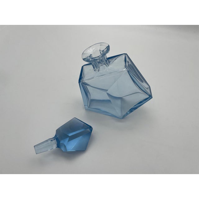 Late 20th Century Pair of Sculptural Light Blue Art Glass Decanters With Faceted Stoppers, Mid-Century Modern For Sale - Image 14 of 15