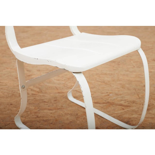 Health Chair in White Lacquered Metal and Flat Steel Base by Herman A. Sperlich for Ironrite, 1938 For Sale - Image 5 of 13