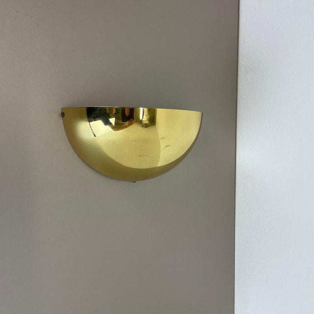 Sciolari Style Uplight Brass Wall Light, 1980 For Sale - Image 4 of 17