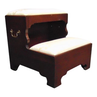 Henkel Harris Virginia Galleries Chippendale Cherry Bed Steps For Sale