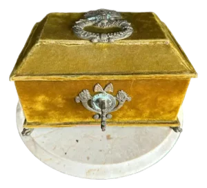 Antique Victorian Jewelry Box “Boudoir” or Sewing Box in Mustard/ Golden/ Green Velvet, Inside Blue Silk From the Early 20th Century