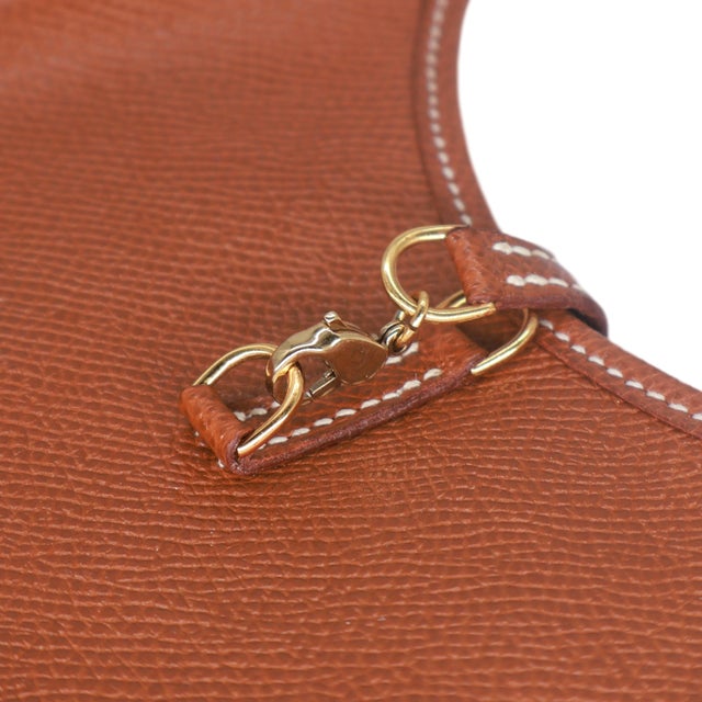 Metal Hermès Gold Courchevel Leather Micro Trim 15cm Bag With Gold Hardware, 1991. For Sale - Image 7 of 12