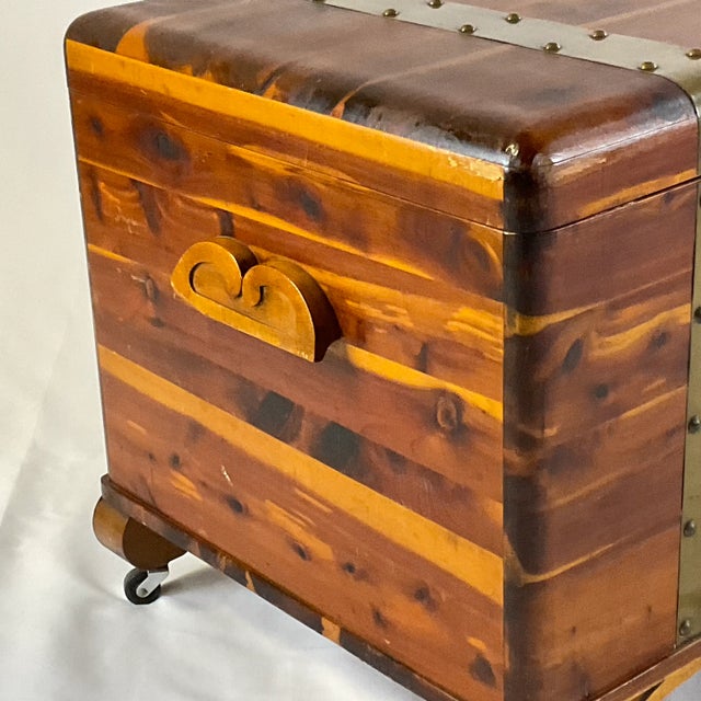 Wood Late 1800s Antique Americana Revival Hand Crafted Cedar Chest With Brass Banding For Sale - Image 7 of 12