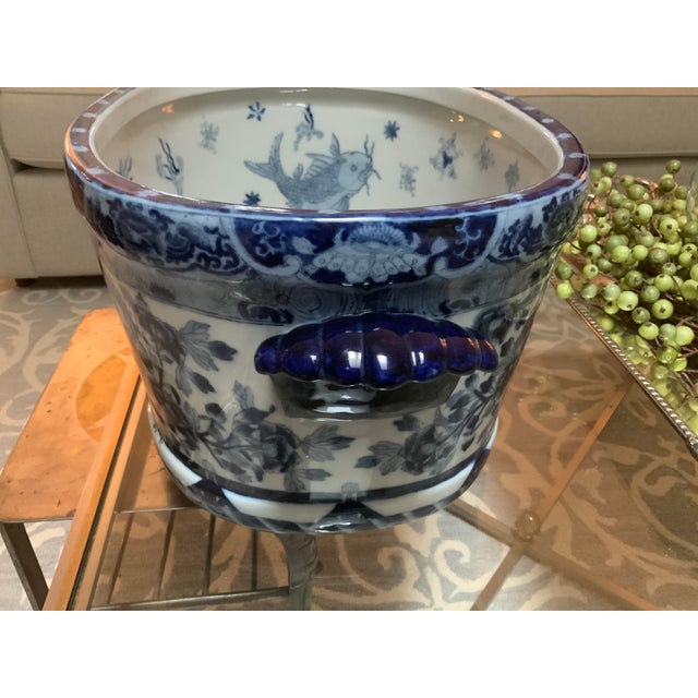 1980s Vintage English Style Blue and White Ironstone Footbath For Sale - Image 5 of 13