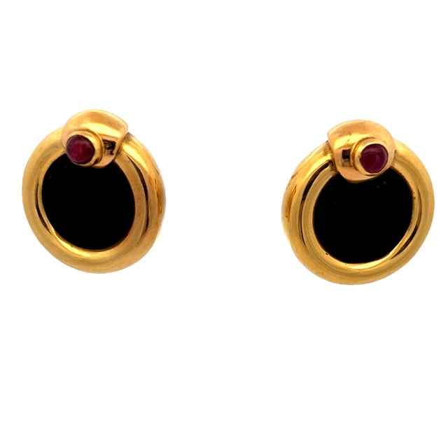 Vintage 18k Gold Coin Earrings With Cabochon Rubies, A Pair For Sale - Image 4 of 7