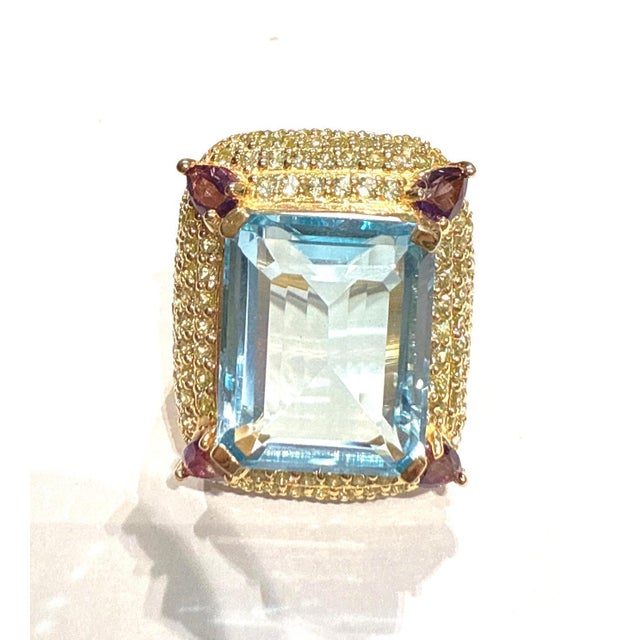 Bochic “Orient” Blue Topaz & Multi Gem Cocktail Ring Set In 18K Gold & Silver, Size 7 For Sale In New York - Image 6 of 11