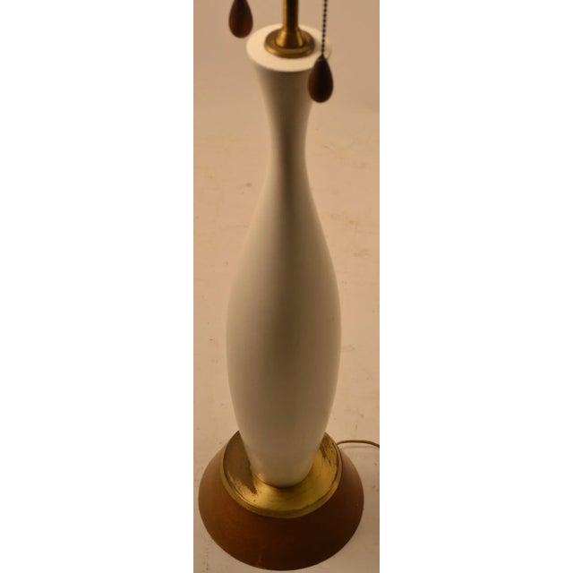 Mid-Century Modern Mid Century Table Lamp For Sale - Image 3 of 10