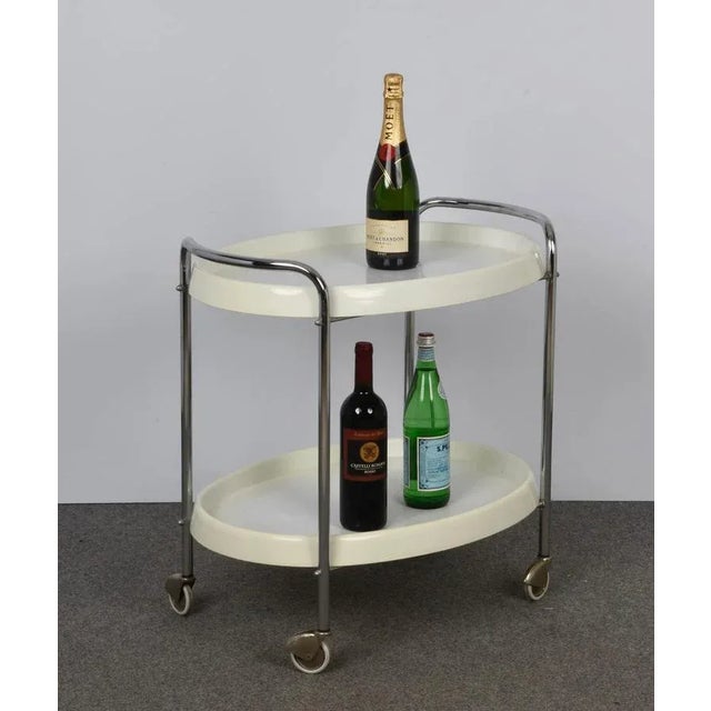 Mid-Century Italian Oval White Plastic and Metal Chrome Bar Cart, 1950s For Sale - Image 12 of 15