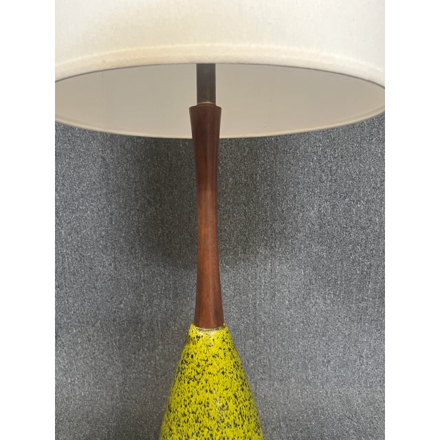 Vintage Mid Century Walnut/Ceramic Green Floor Lamp For Sale In San Diego - Image 6 of 6