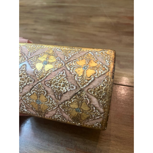 Vintage Italian Florentine Gilt-Wood Dome Box For Sale - Image 9 of 9