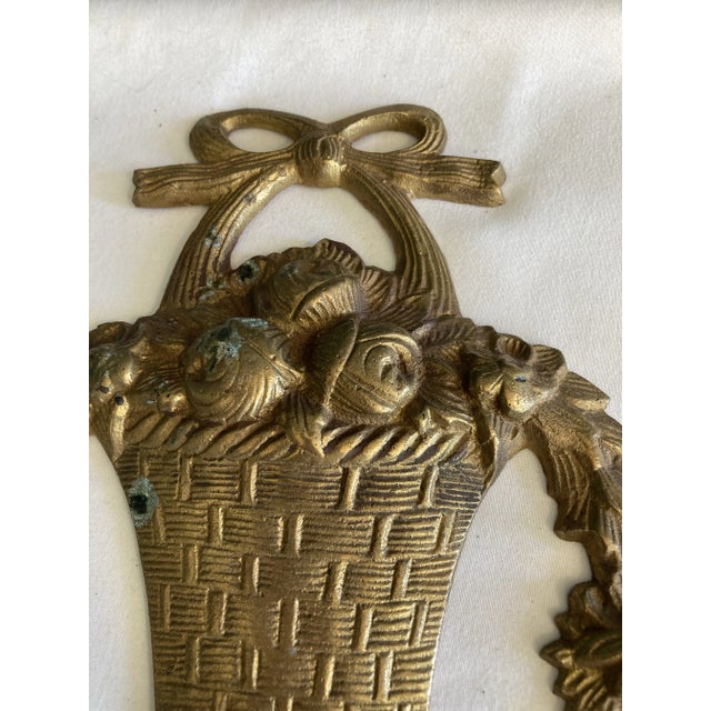 Mid 20th Century Vintage Brass Basket Wall Decor, Set of 2 For Sale - Image 5 of 9