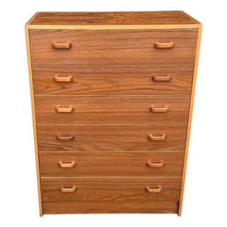 1960s Danish Modern Teak Six-Drawer Dresser, Maple-Tone Satin Finish For Sale
