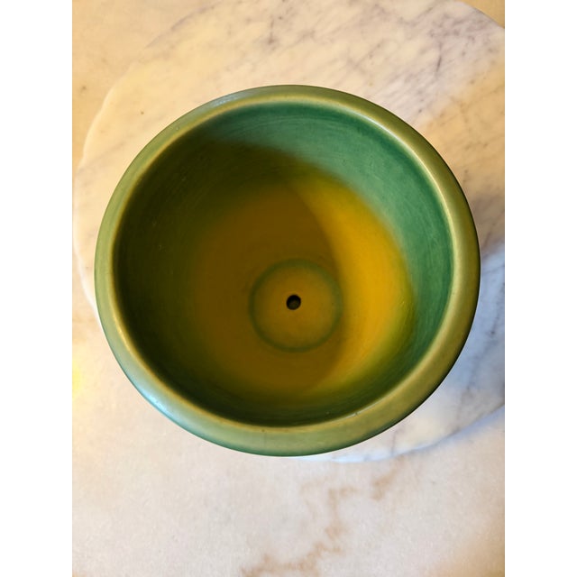 Ceramic Roseville Snowberry Green 1947 Vintage Art Pottery Flower Pot Planter 1ps-5 For Sale - Image 7 of 10