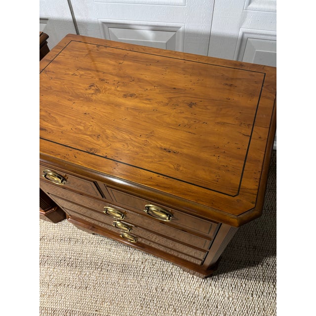English Late 20th Century Yew Wood Nightstands From the Yorkshire Collection by Drexel Heritage, 2 Pieces For Sale - Image 3 of 12