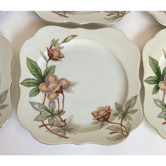 Chinoiserie 1950s Meito China “Woodrose” Floral Luncheon Plates, Made in Japan – Set of 6 For Sale - Image 3 of 10
