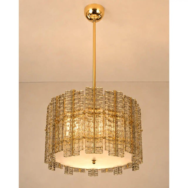 Contemporary Italian Modern Fumé Tropical Murano Glass Chandelier with Gold Finish by Simoeng For Sale - Image 3 of 6