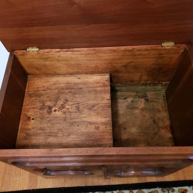 Wood Late 19th Century American Country Lift-Top Dry Sink Cabinet For Sale - Image 7 of 10
