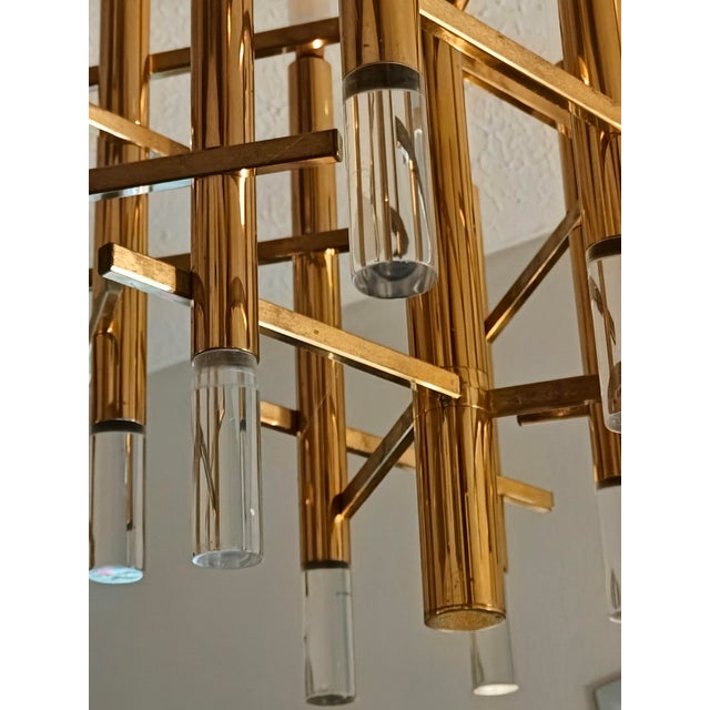 AUTHENTIC VINTAGE GAETANO SCIOLARI 8-LIGHT CHANDELIER — ITALIAN MID-CENTURY MODERN Beautiful and highly collectible...