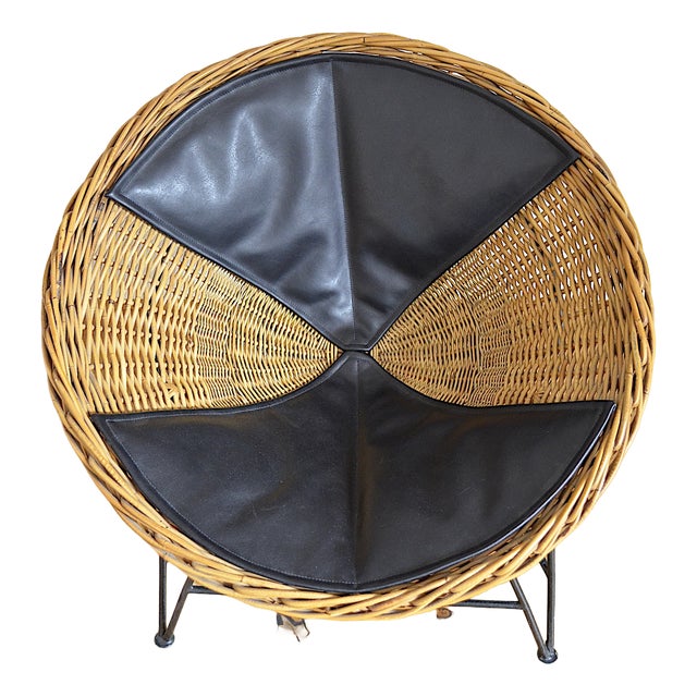 Mid-Century Round Wicker Chair, 1950s For Sale