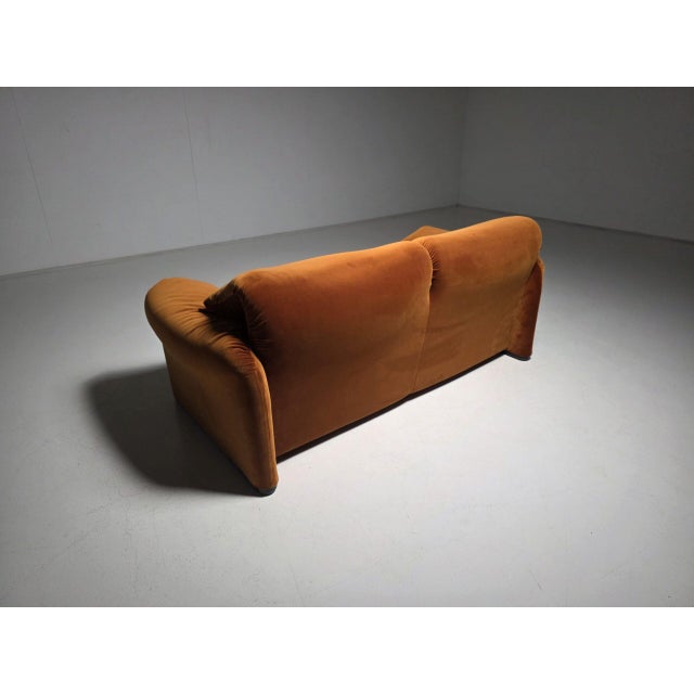 Maralunga Sofa Set by Vico Magistretti for Cassina, 1970s, Set of 2 For Sale - Image 11 of 15