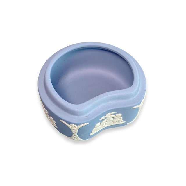 Gemstone Vintage Wedgwood Blue Jasperware Chariot Lidded Trinket Box | Classical Relief For Sale - Image 7 of 8