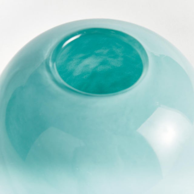 Transitional Cirrus Vase Large For Sale - Image 3 of 5