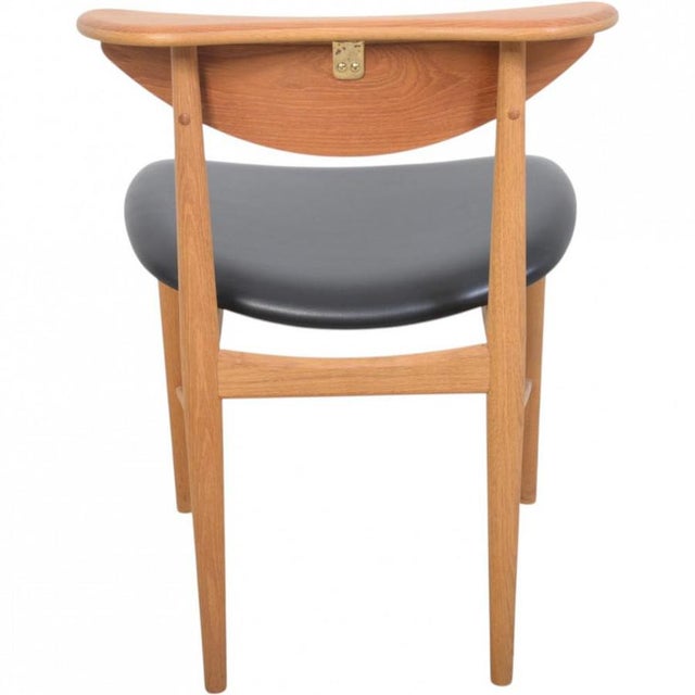 Reading Chair in Oak and Walnut by Finn Juhl, 2020 For Sale - Image 9 of 14