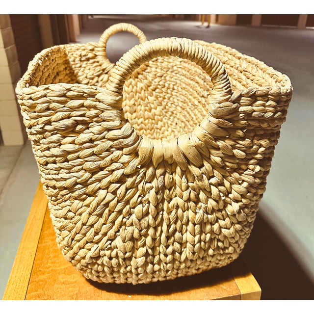 Farmhouse Large Woven Seagrass Basket For Sale - Image 3 of 6