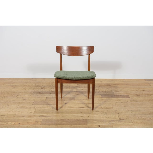 Wood Mid-Century Modern Dining Chairs in Teak by Ib Kofod Larsen for G-Plan, 1960s, Set of 6 For Sale - Image 7 of 18