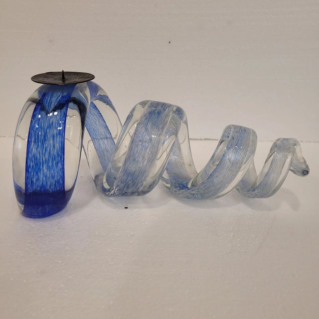 Blue Spiral Candleholders in Glass, France, 1980s, Set of 2 For Sale - Image 4 of 18