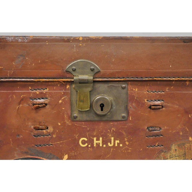 Late 19th Century English Art Deco Brown Leather Travel Case Suitcase W/ Cunard Stickers & Top Hat For Sale In Philadelphia - Image 6 of 18