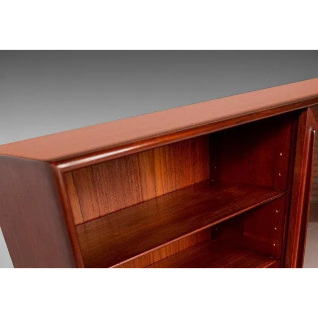 Wood Danish Modern Glass Front Bookcase / Display Cabinet by Harry Ostergaard in Teak, circa 1960s For Sale - Image 7 of 13