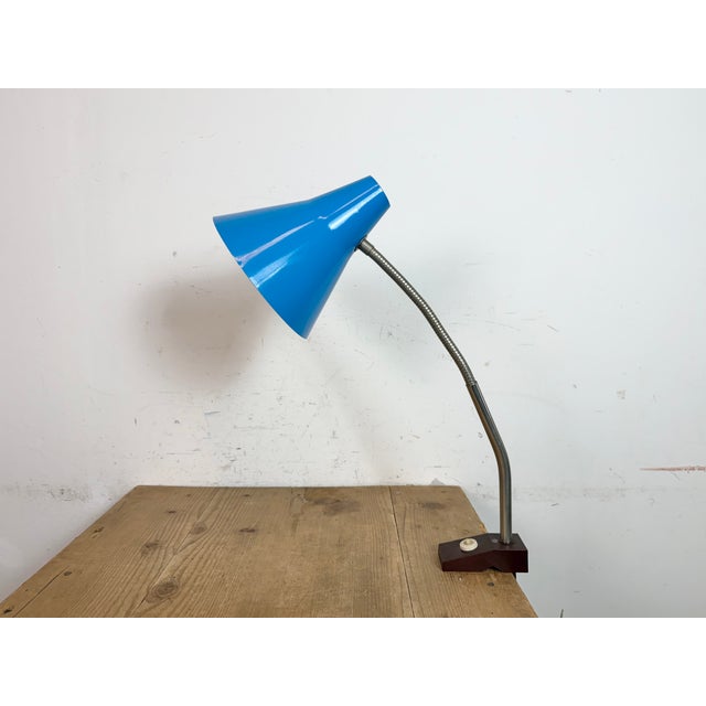 Vintage industrial gooseneck workshop adjustable table lamp made by Reif Dresden in former East Germany during the 1960s....