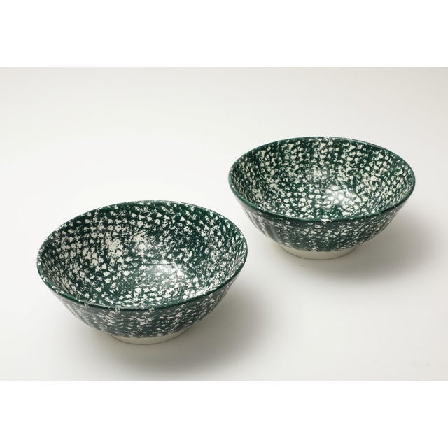 Late 20th Century Vintage Roma Inc. 8-Piece Set of Vintage Green & White Ceramic Spongeware Dishes For Sale - Image 5 of 7