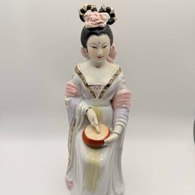 Vintage Chinese Porcelain Girl Court Lady Shougu Hand Drum Musician Geisha Style For Sale - Image 9 of 12