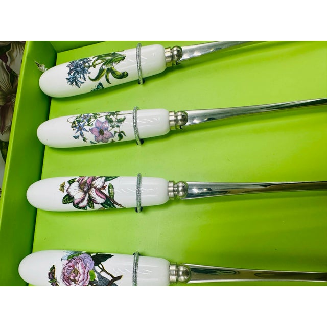 Lovely set of pastry forks, boxed and ready to enjoy! Stainless with ceramic handles, beautiful painted design