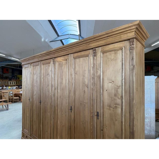 Farmhouse Wardrobe in Pine For Sale - Image 14 of 18