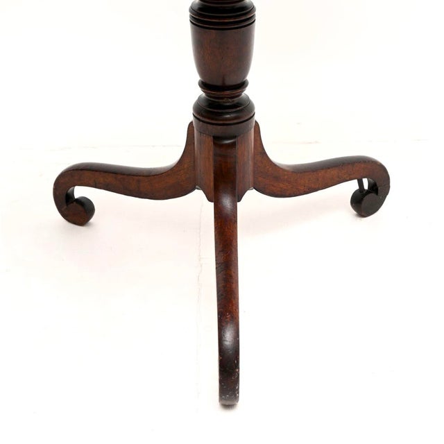 Antique Regency Tilt Top Table, 1800 For Sale - Image 9 of 11