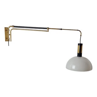 Vintage Telescopic Wall Lamp in Brass and Iron from Stilnovo, 1950s For Sale