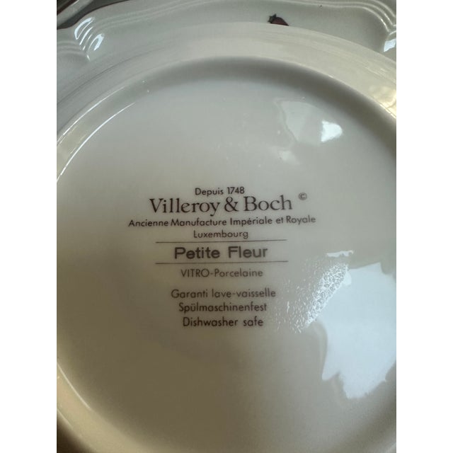 1970s Villeroy & Boch Luxembourg "Petite Fleur" 12 Trio Set: Cup Saucer Dessert Plate - 36 pcs For Sale - Image 10 of 17