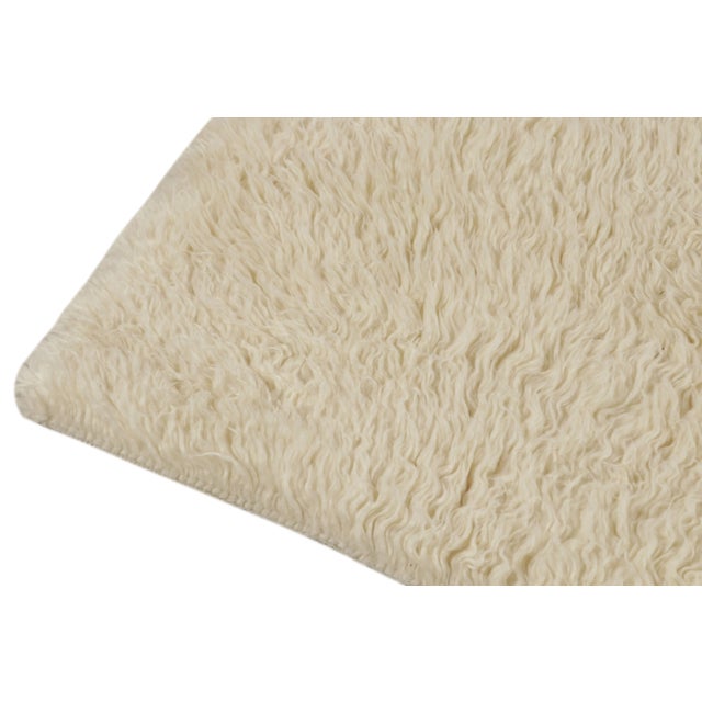 2010s Rug & Kilim’s Moroccan Style Shag Rug in Creamy High-Pile For Sale - Image 5 of 8