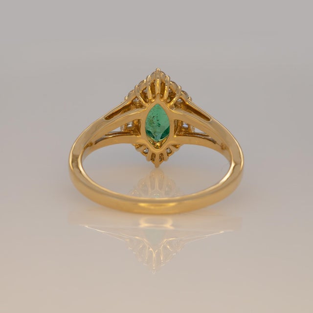 Metal Colombian Emerald Ring With Earth Mined Diamond Accents: Solid 14k Gold, Size 6.75 For Sale - Image 7 of 8